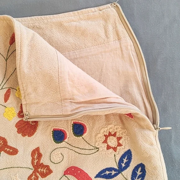 Women’s Umgee Tan Embroidered Fully Lined Mini Skirt /Size M - Picture 4 of 11